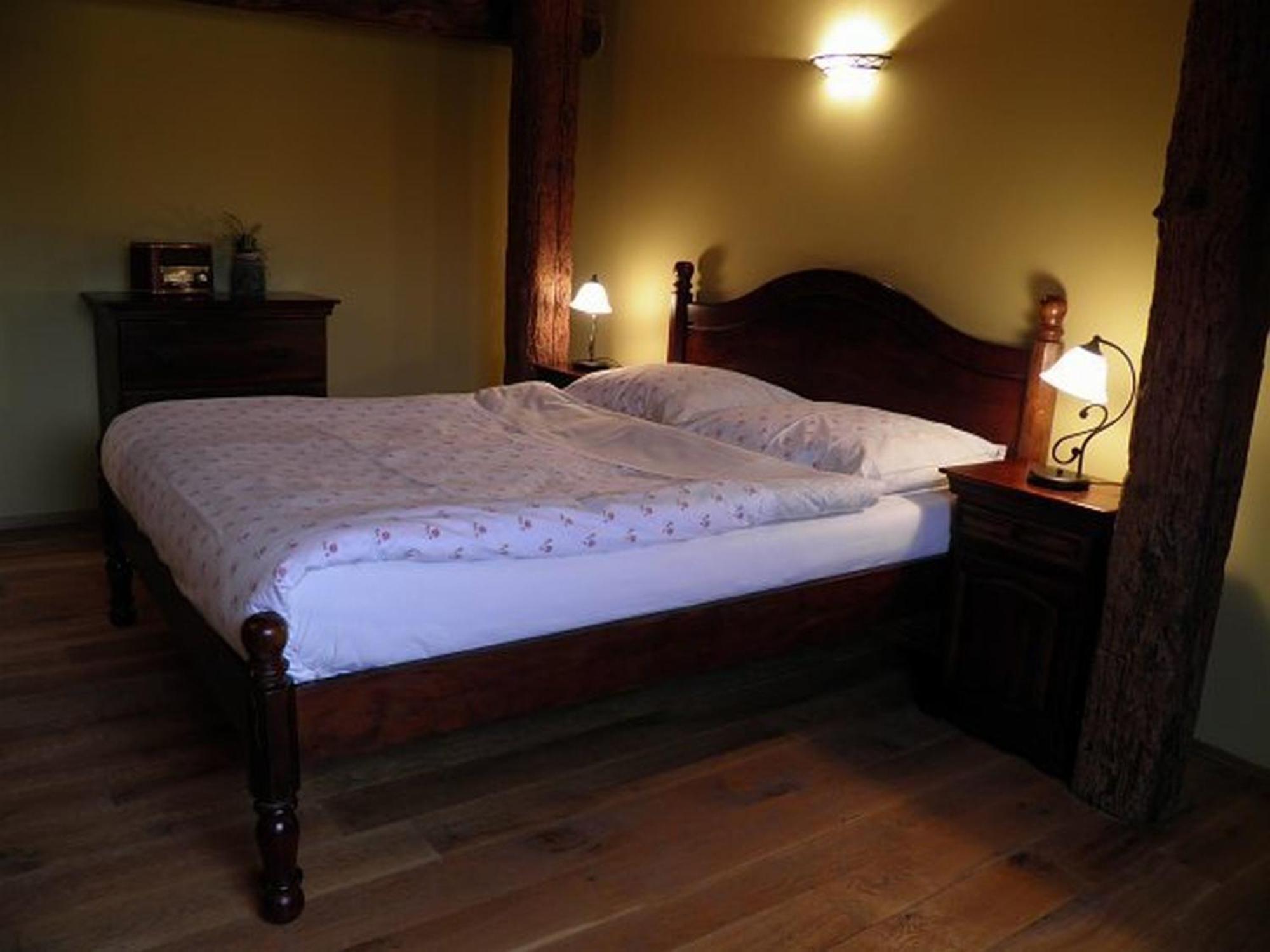 Dvur Olsiny -Hotel And Horse-Riding การ์วินา ห้อง รูปภาพ