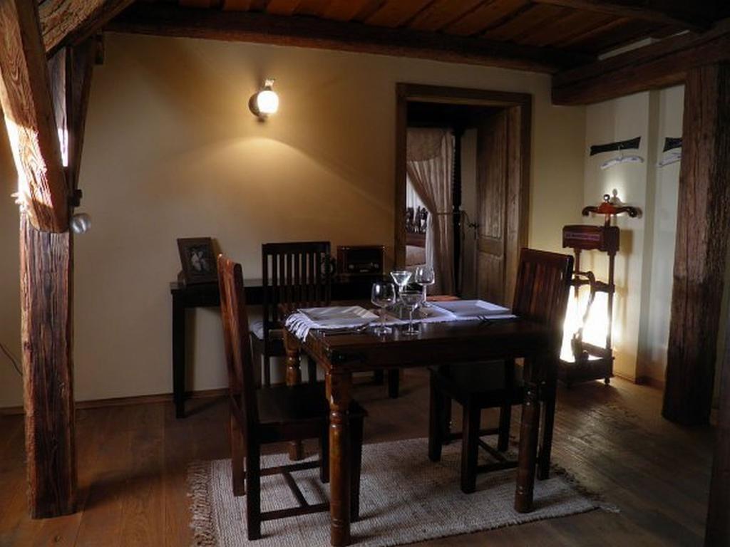 Dvur Olsiny -Hotel And Horse-Riding การ์วินา ห้อง รูปภาพ