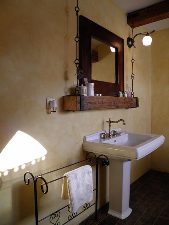Dvur Olsiny -Hotel And Horse-Riding การ์วินา ห้อง รูปภาพ